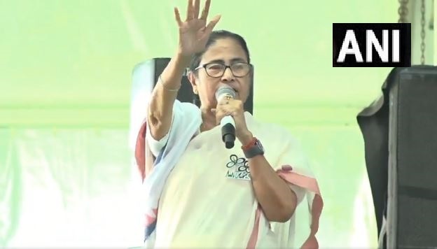 ममता बनर्जी ने कहा- संदेशखली की महिलाओं की दुर्दशा से वह दुखी हैं, भाजपा पर 'षड्यंत्र' का लगाया आरोप